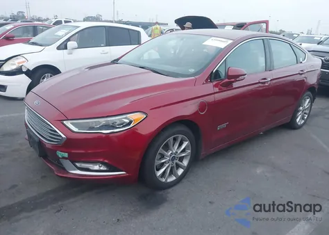 2017 Ford Fusion Energi Se Luxury z USA, uszkodzony, nr VIN 3FA6P0PUXHR379766